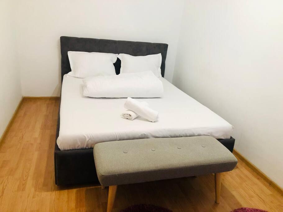 Nice Apt Near Spitalul Judetean, All You Need Lr14 Temeşvar Dış mekan fotoğraf